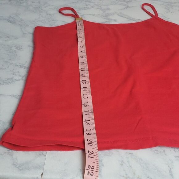 Time and Tru Tank Top - Picture 6 of 6